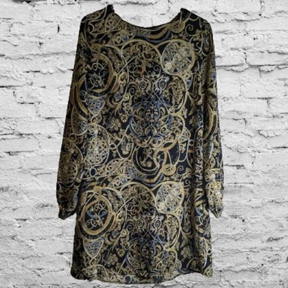 H & M 8 long sleeve anchor pattern polyester woman's dress. Winter wardrobe.